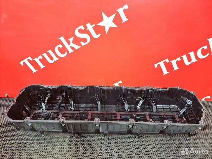 Крышка клапанная Daf XF106