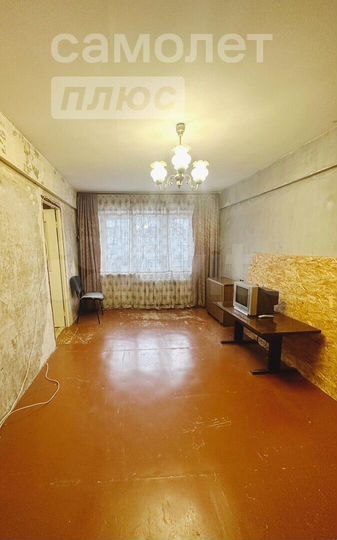 2-к. квартира, 45 м², 1/5 эт.