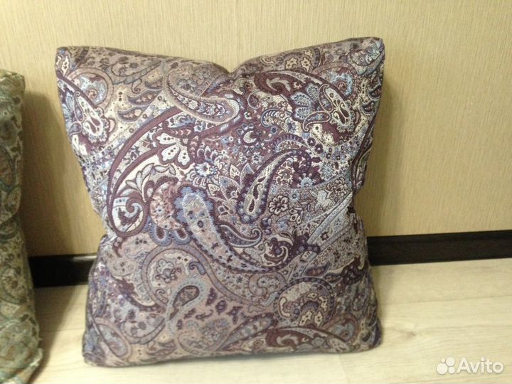 Декоративные подушки с чехлами 50х50