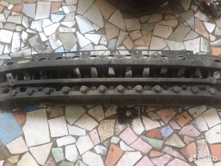 Бампер priora 1 задний с усилителем