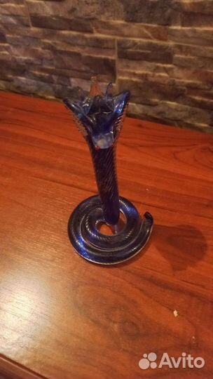 Кобра Змея, Цветное стекло