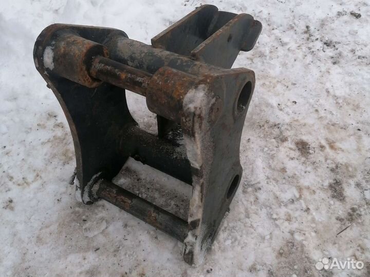 Переходная плита на ямобур Case