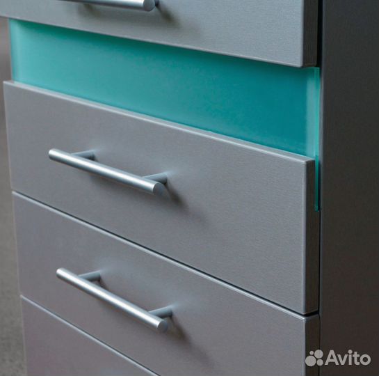 Педикюрная тумба с уф блоком Ту-1