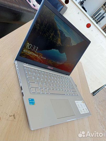 Asus 14 Intel Gold 7505 11gen/4gb/ssd128gbnvme