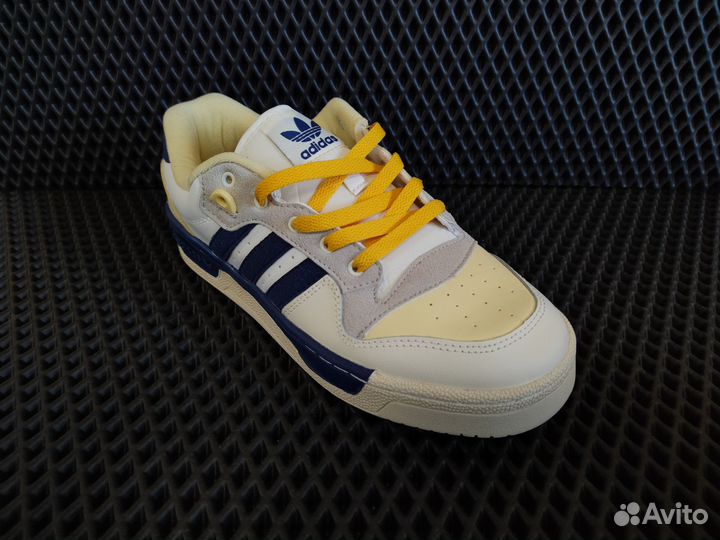 Кроссовки Adidas Forum Low