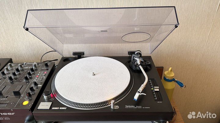 Technics sl1210 mk2 Technics sl1210 mk3 DJM400