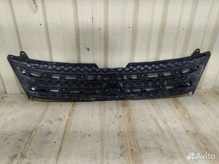 Решетка радиатора Mitsubishi Eclipse Cross 1 GK