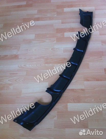 Задняя юбка BMW F30 черная матовая