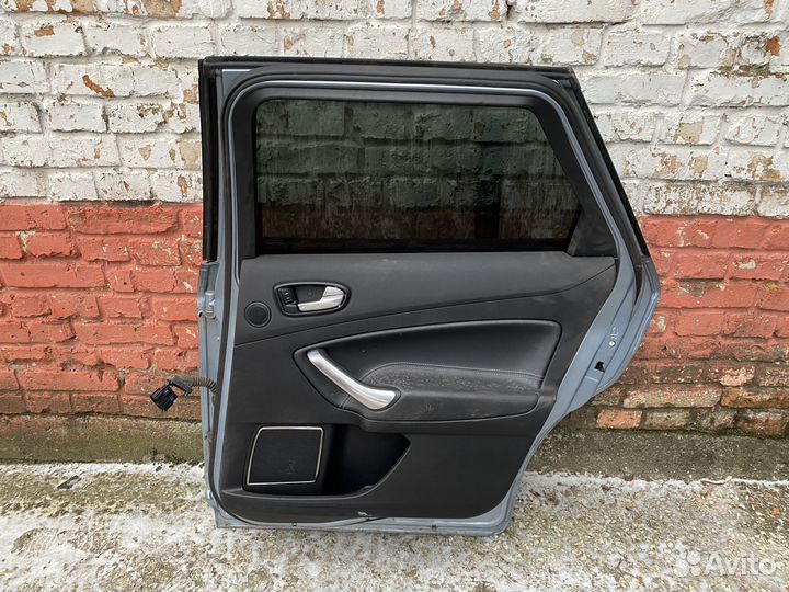 Дверь задняя правая Ford Mondeo 4 универсал
