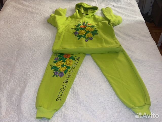 Костюм спортивный