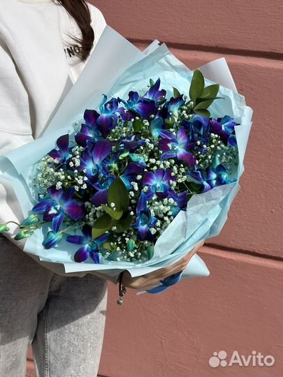 Букет из орхидей