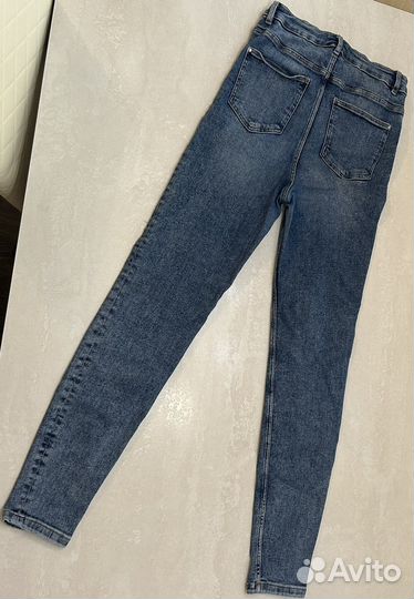 Джинсы женские