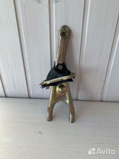 Вилка сцепления газ