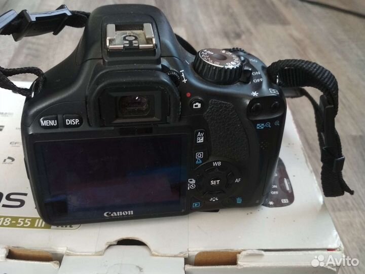 Зеркальный фотоаппарат canon 550d