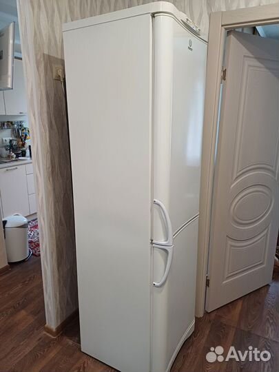 Холодильник indesit индезит