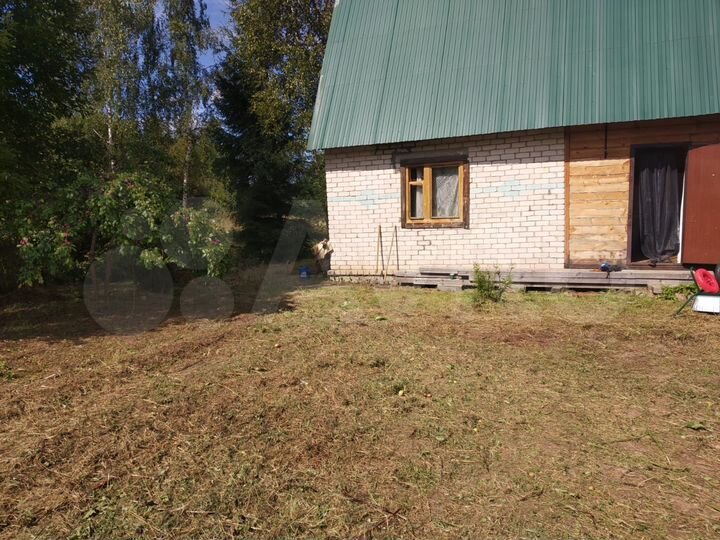 Дом 23 м² на участке 12 сот.