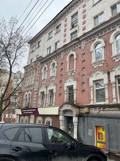 4-к. квартира, 98 м², 2/5 эт.