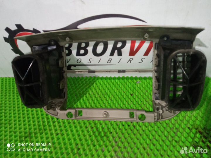 Консоль магнитофона Nissan March хэтчбэк CR12 2002