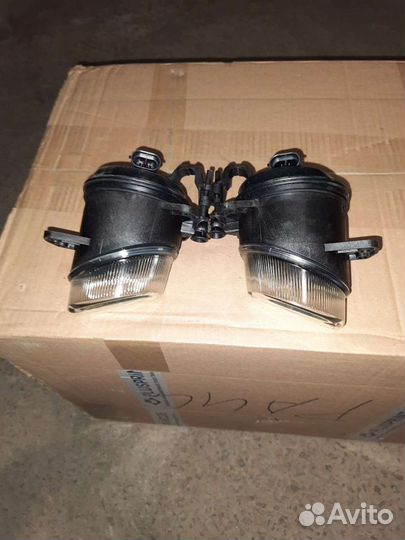 Потивотуманка на мерседес 447