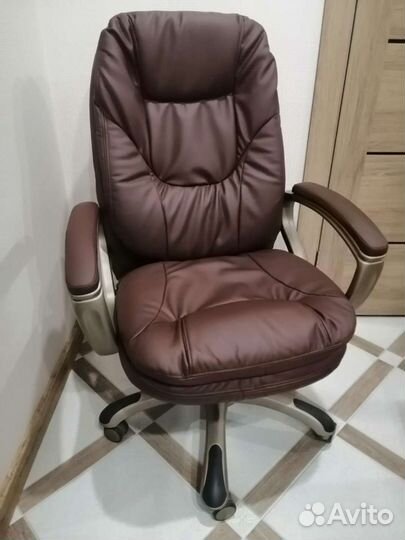 Ремонт и перетяжка мягкой мебели на дому