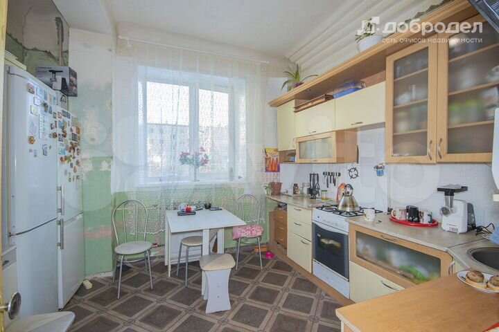 Комната 13,4 м² в 3-к., 2/2 эт.