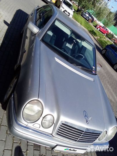 Mercedes-Benz E-класс 3.2 AT, 1998, 330 000 км