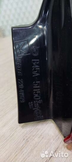 Задний фонарь на mazda 3 bm (седан) 2014 год