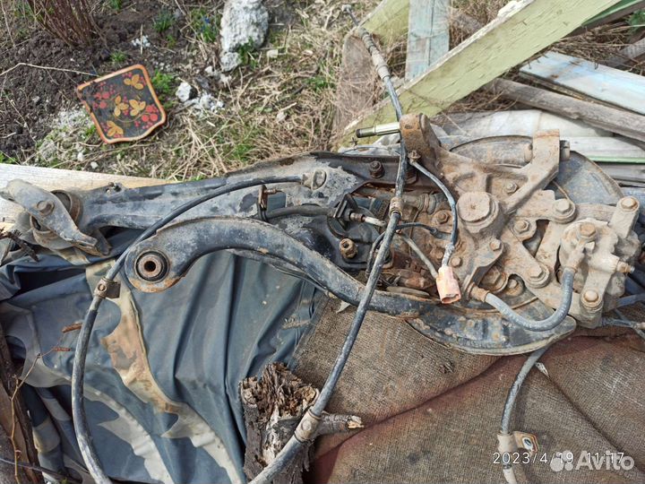 Узел ступечный задний правый/левый