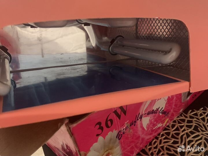 Лампа для ногтей