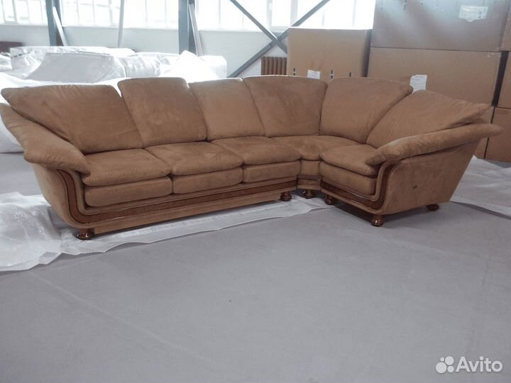 Перетяжка мебели Велюром 