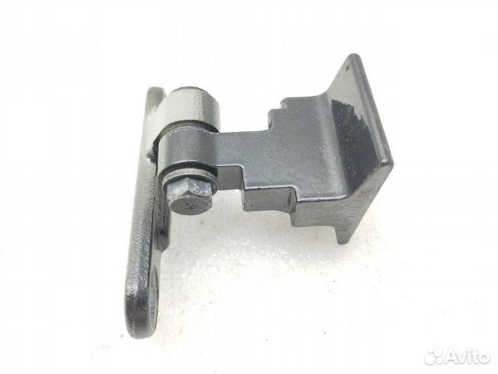 Петля двери задняя правая Bmw 5-Series F10 2011