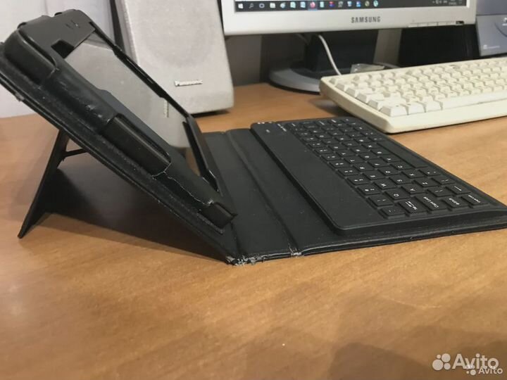 Bluetooth клавиатура чехол для планшета