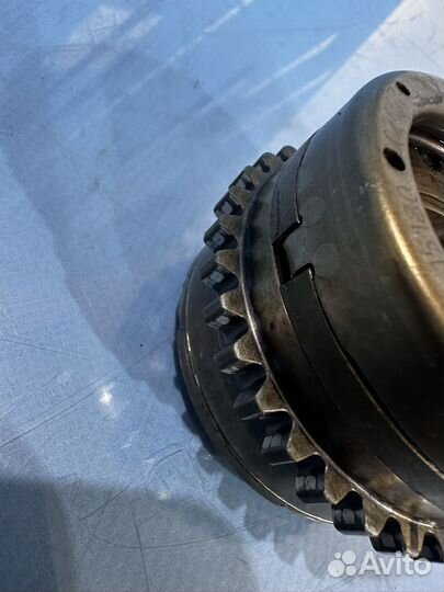 Шестерня распредвала выпуск слева M276