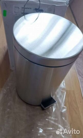 Контейнер с откидной крышкой 12л Страпатс Икеа