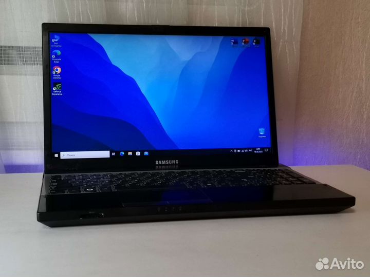 Ноутбук Samsung/i5 2430M/GT 520MX/SSD/RAM 6GB