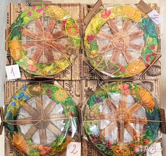 Интерьерное изделие.Колесо года