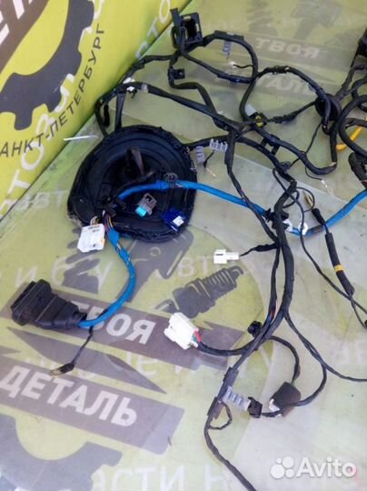 Коса салона Hyundai Solaris 1 sedan 1.6 G4FC 2015