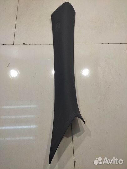 Обшивка салона (передняя, правая)