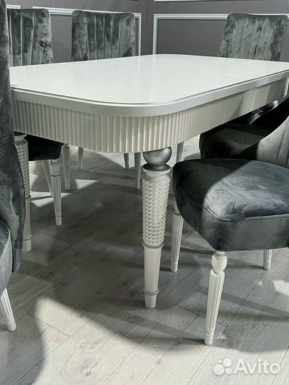 Столы и стулья для кухни. В наличии