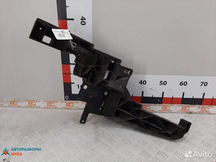Кронштейн (крепление) Nissan Murano Z50 2005