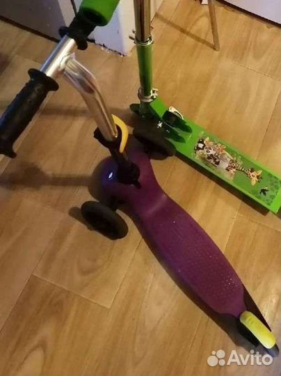 Продаю самокат детский филетовый