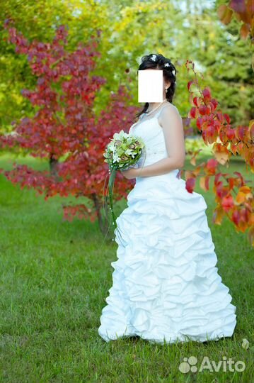 Шикарное свадебное платье