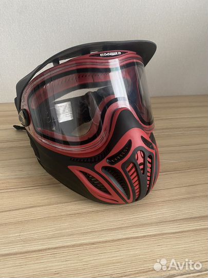 Шлем для пейнтбола