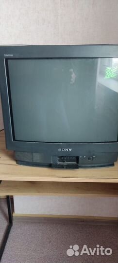 Телевизор Sony trinitron