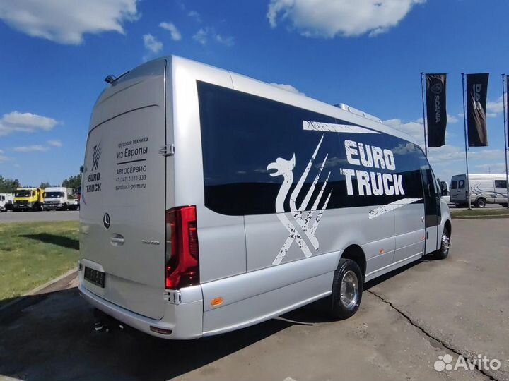 Туристический автобус Mercedes-Benz Sprinter, 2023