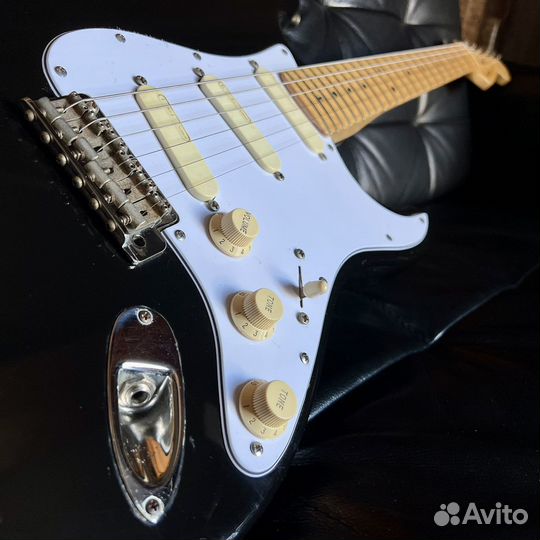 Fender USA Eric Clapton “Blackie” Stratocaster 96