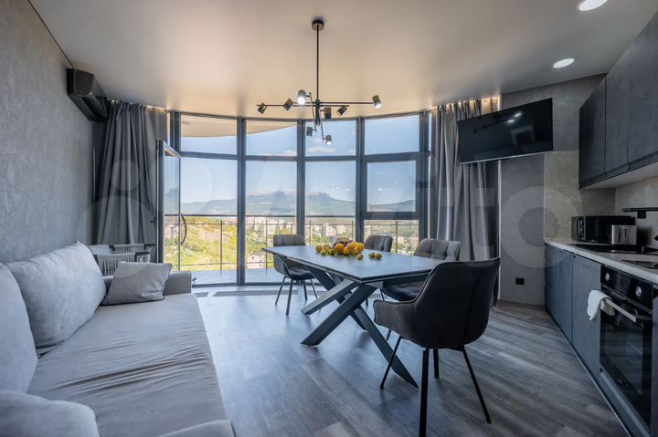 2-к. квартира, 48,1 м², 1/6 эт.