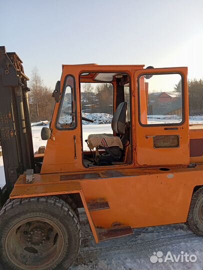 Трактор ВгТЗ ДТ-75, 1985