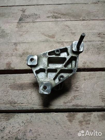 Опора рулевой рейки Honda Cr-V 3 2007-2012