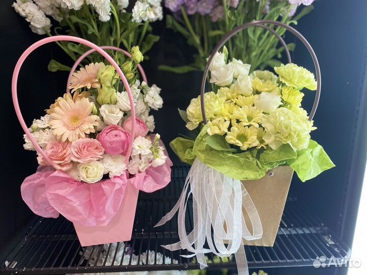 Букет цветов в сумке